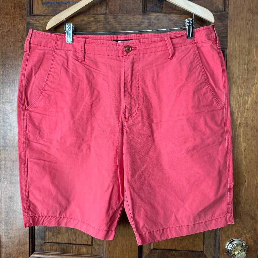 Express Weathered Red Flat Front Shorts Size 36